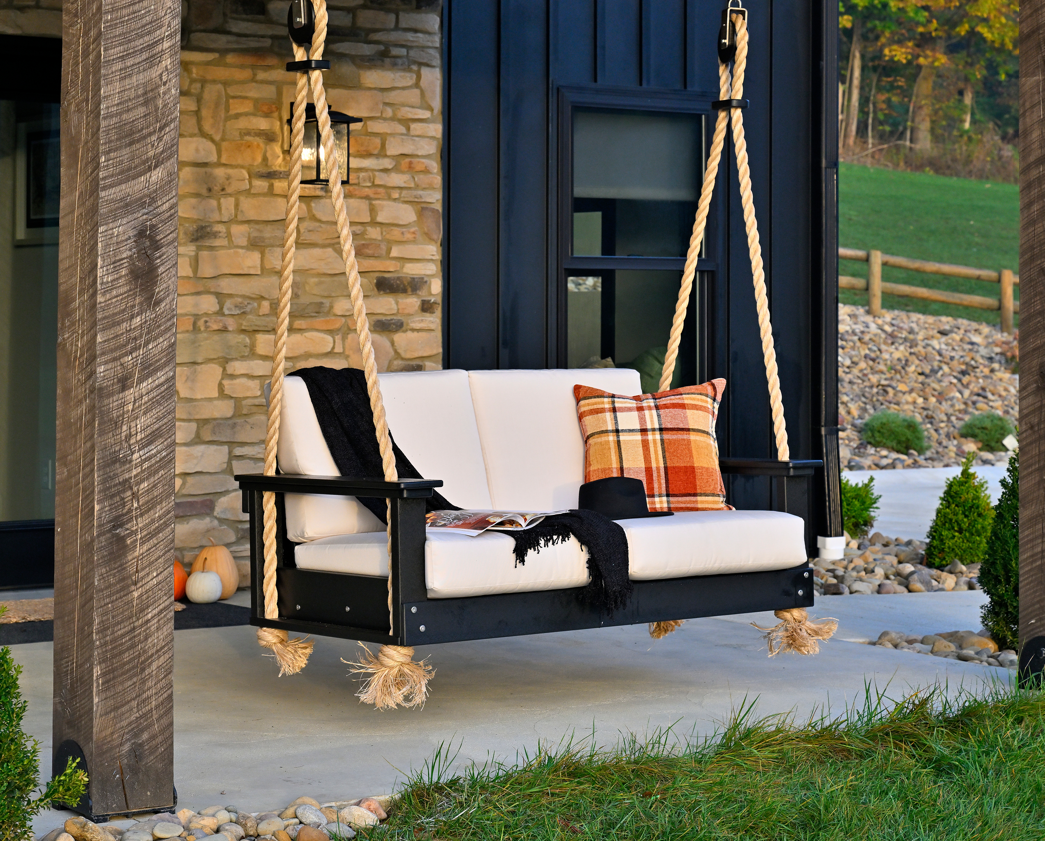 Lanai Deep Seating Loveseat Swing