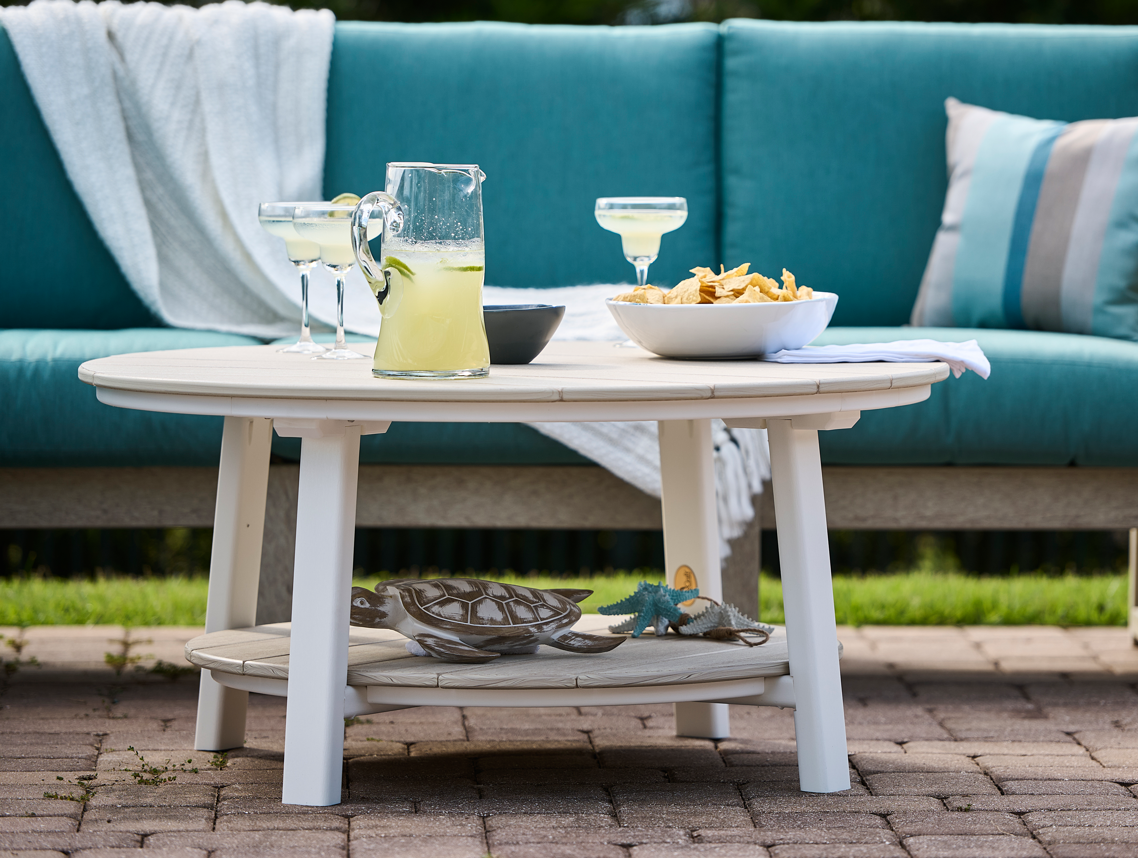 Deluxe Conversation Table