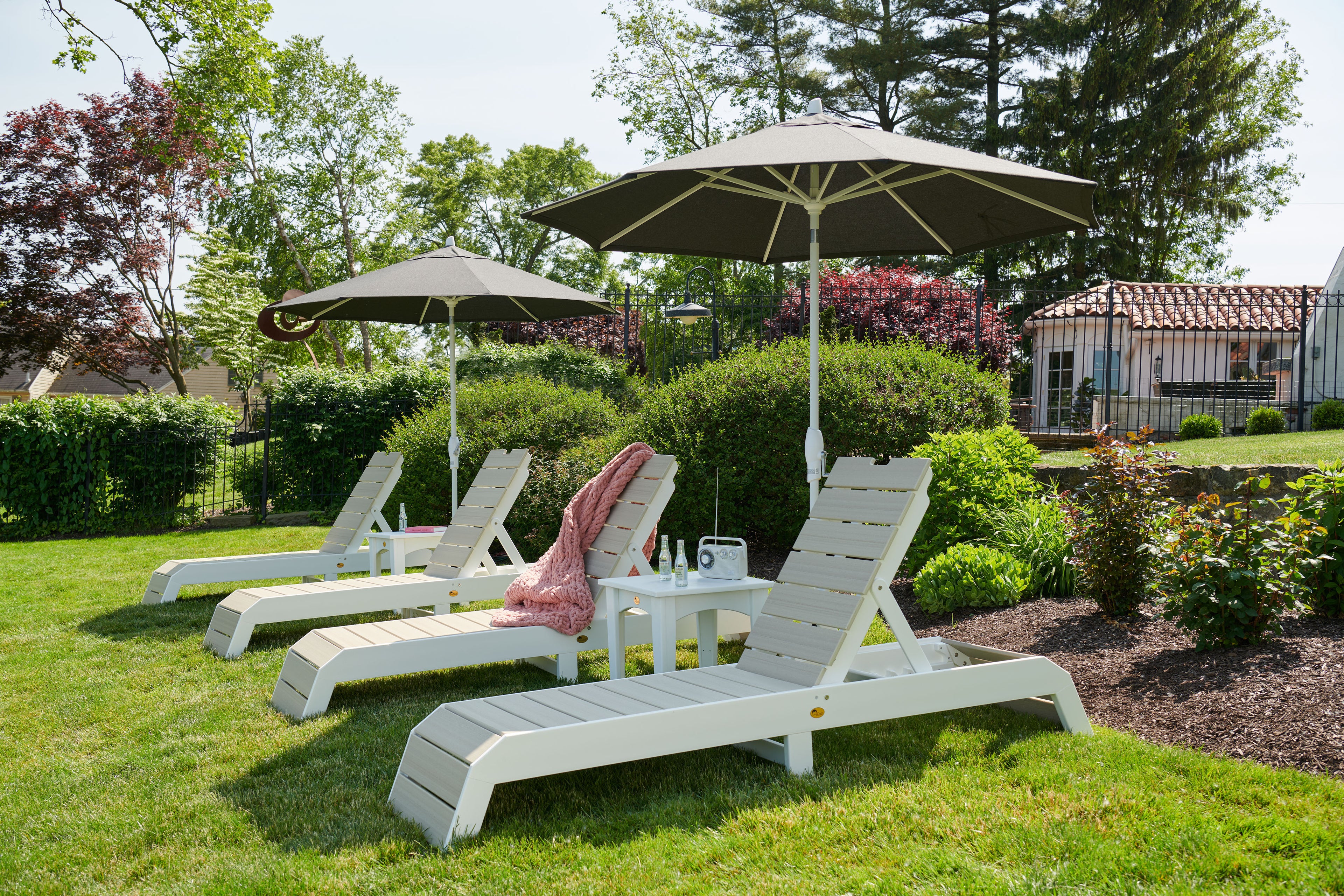 Urban Chaise Lounge Chair